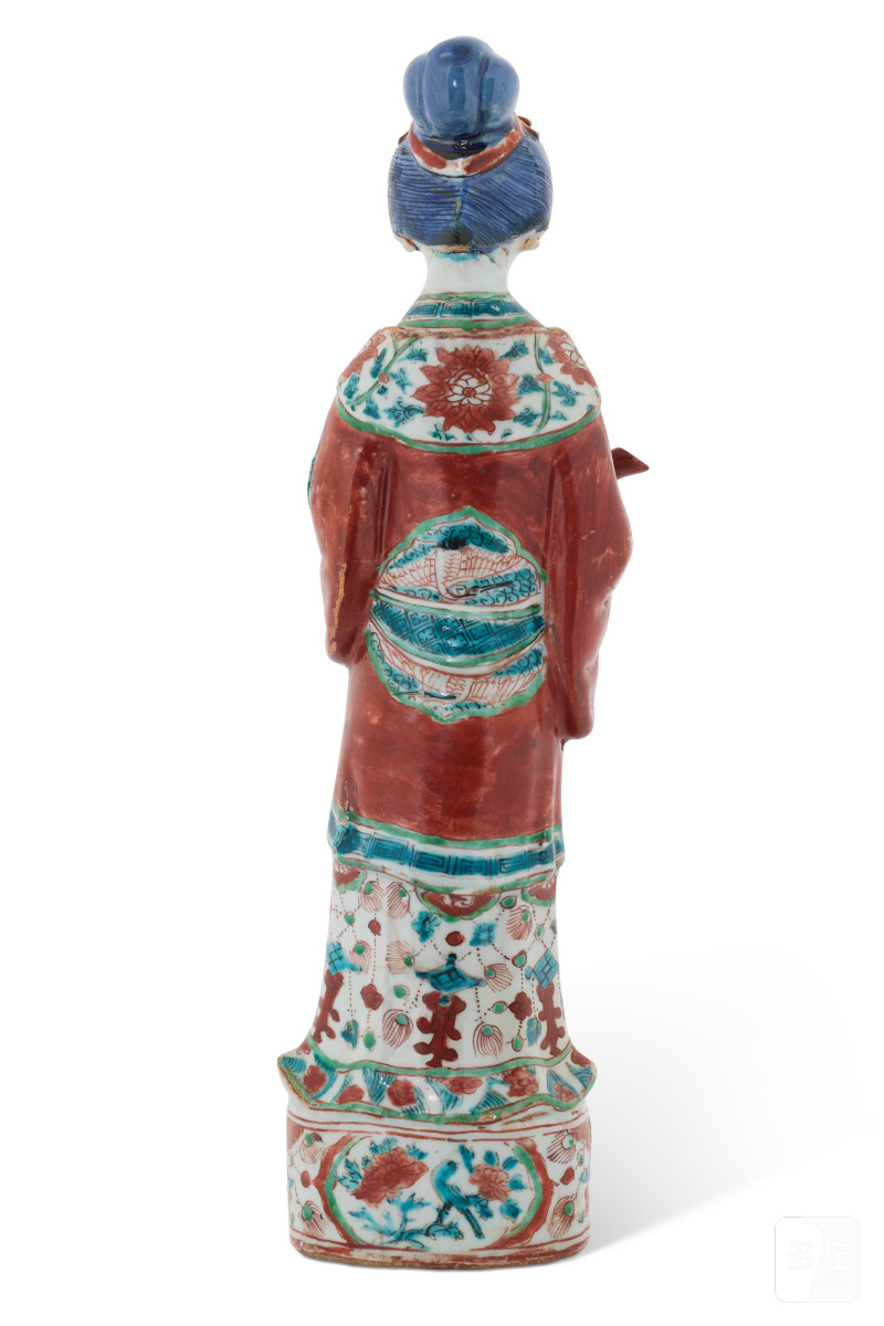 VERSEUSE REPRÉSENTANT UNE DAME DE COUR EN PORCELAINE KINRANDE  CHINE, DYNASTIE MING, MILIEU DU XVIE SIÈCLE - 图5